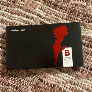 Betty Boop eyeshadow pallet